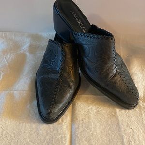 Black Mule style shoe size 6 1/2